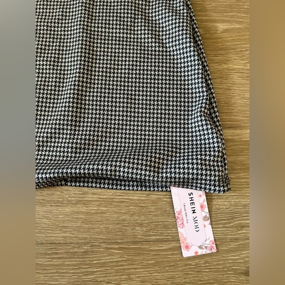 SHEIN Black and White Houndstooth Mini Dress, size S - Picture 3 of 6